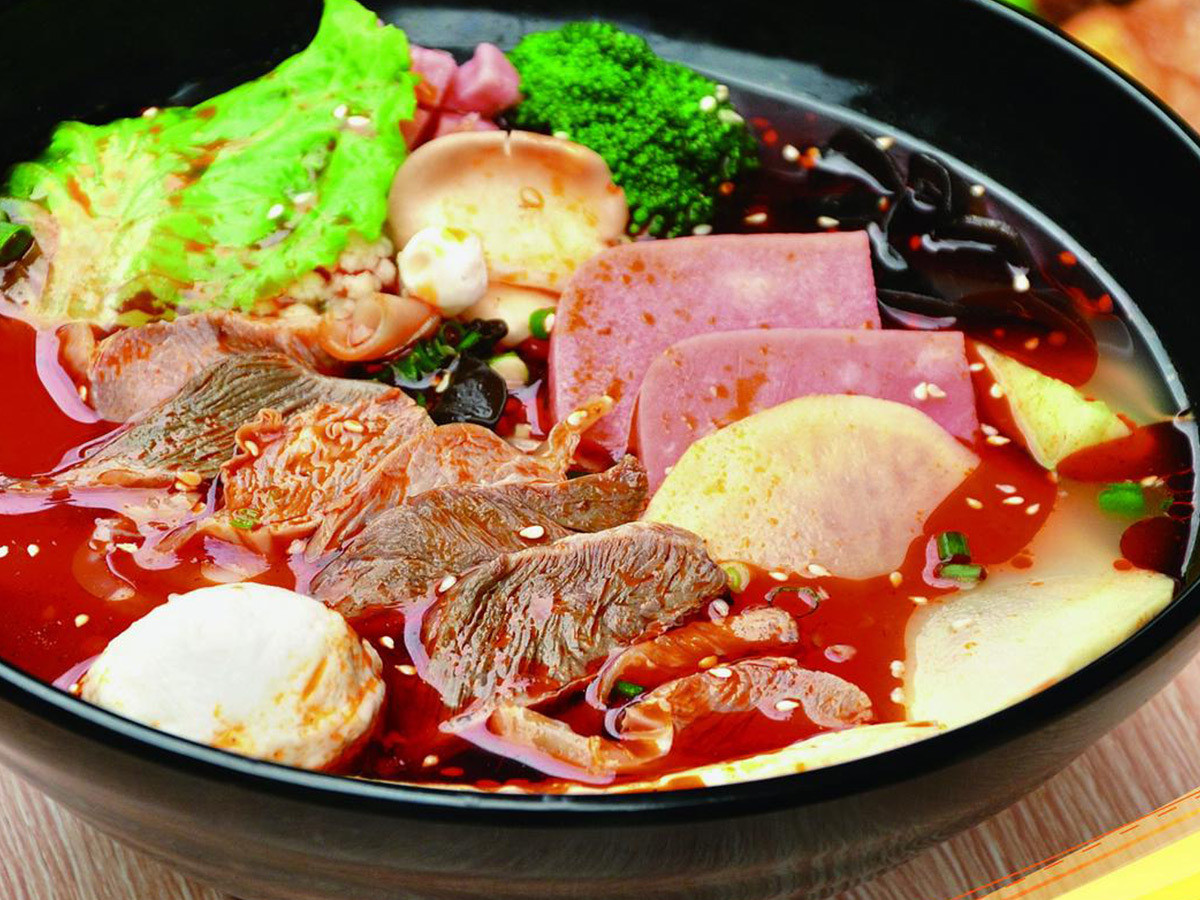 河南醬八爺調味食品有限公司|正宗黃燜雞醬料批發|廠家直供|誠招經銷商|黃燜雞醬料代加工|瓦香雞醬料批發